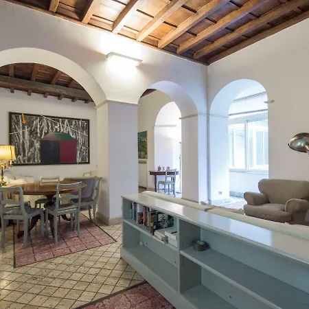 Locazione Turistica Lupa 25 Apartamento Roma